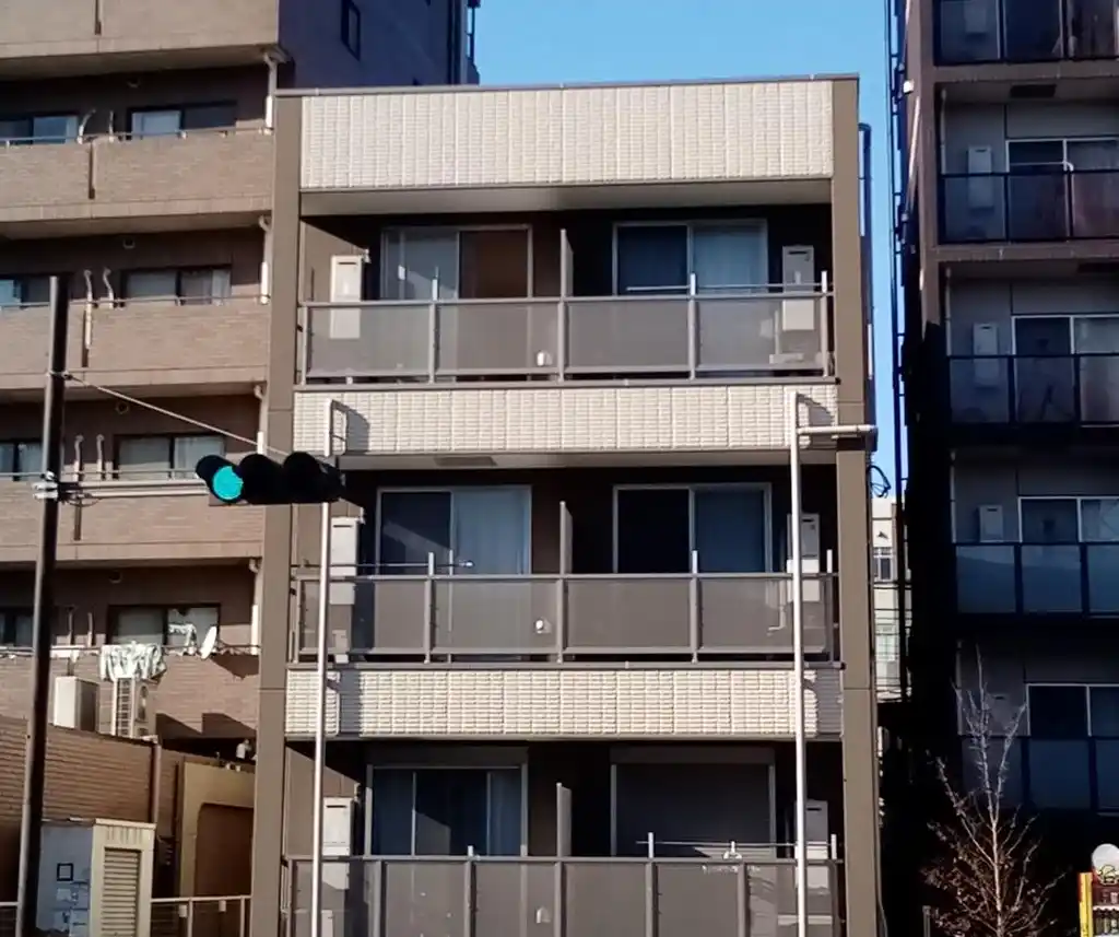 アンプルールフェールWADA 外観