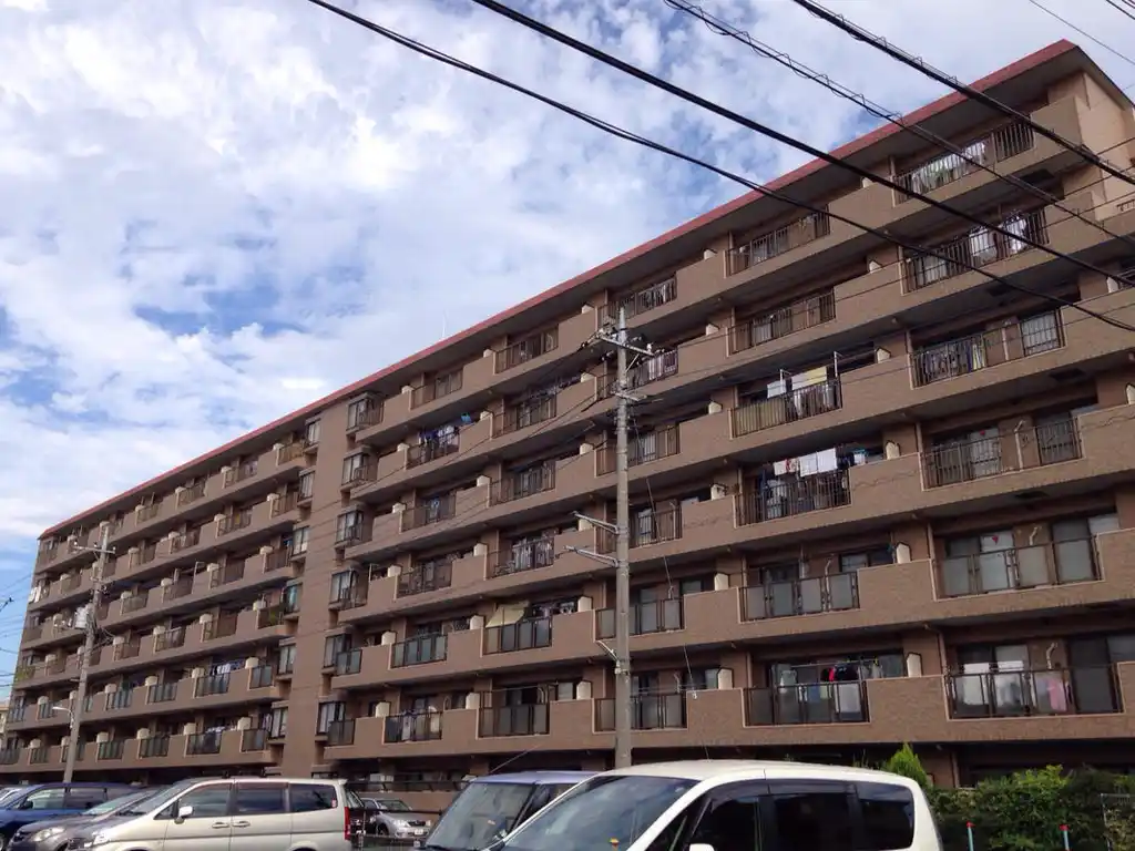 朝日パリオ浦和辻 外観