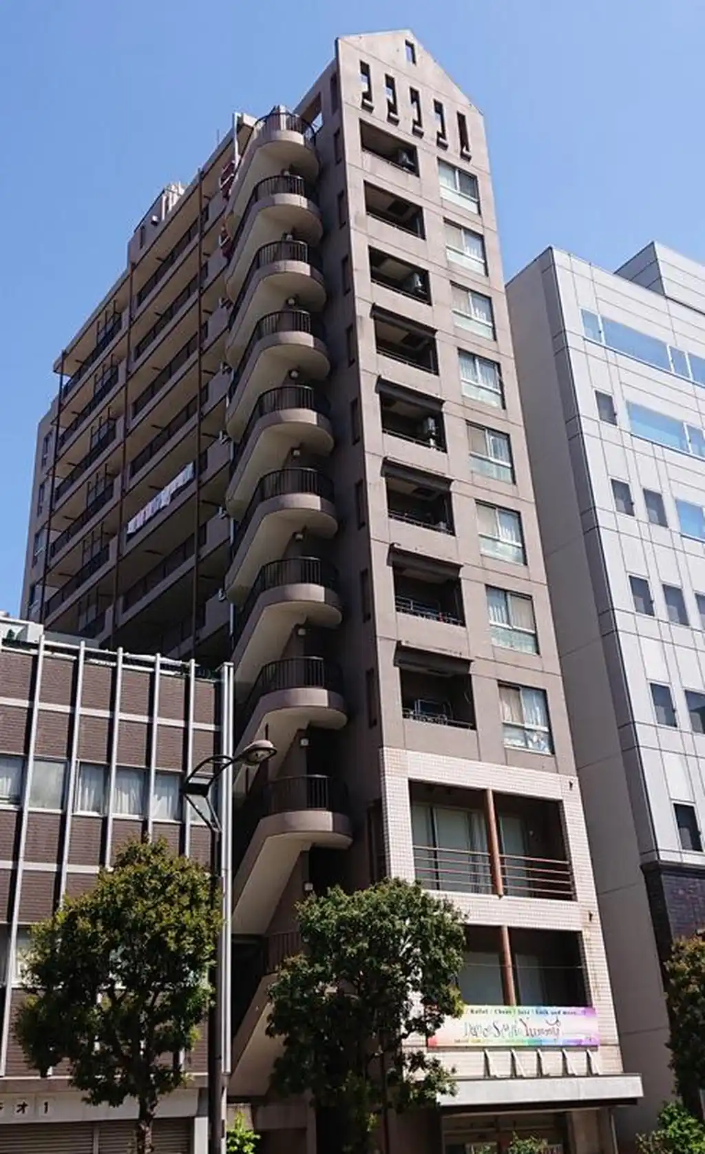 グランシャリオ王子 外観