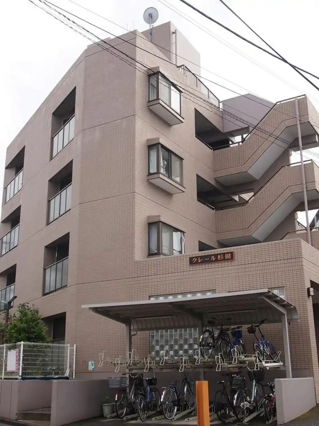 クレール杉田 外観