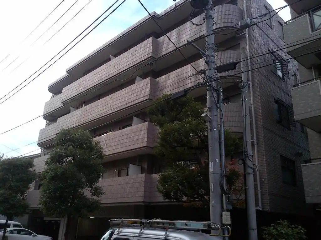 リンデンバーム 外観