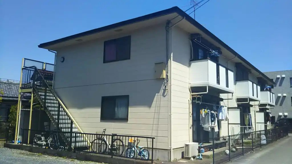 ファミーユ・サンク 外観