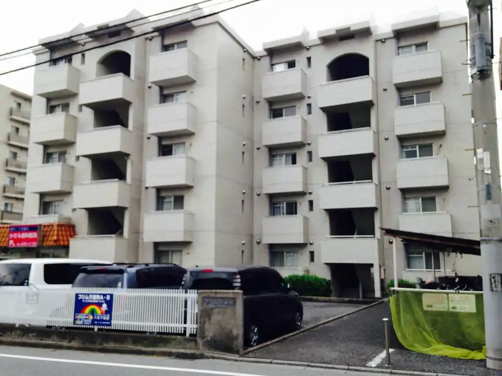 プリムラ浦和 外観