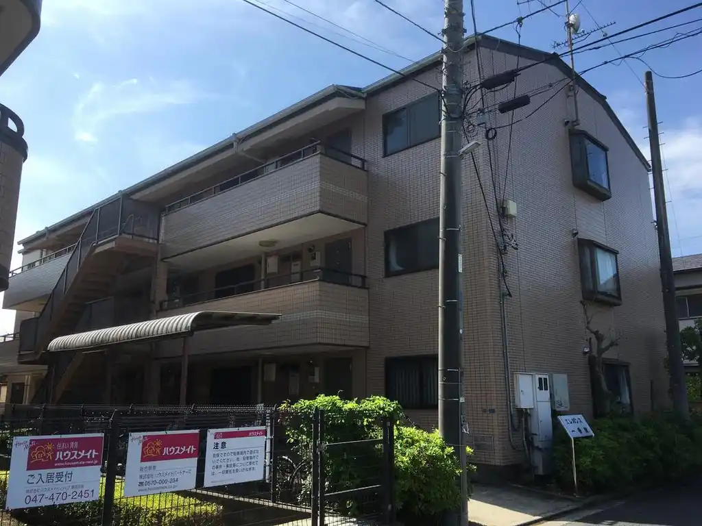 エレガンス1番館 外観