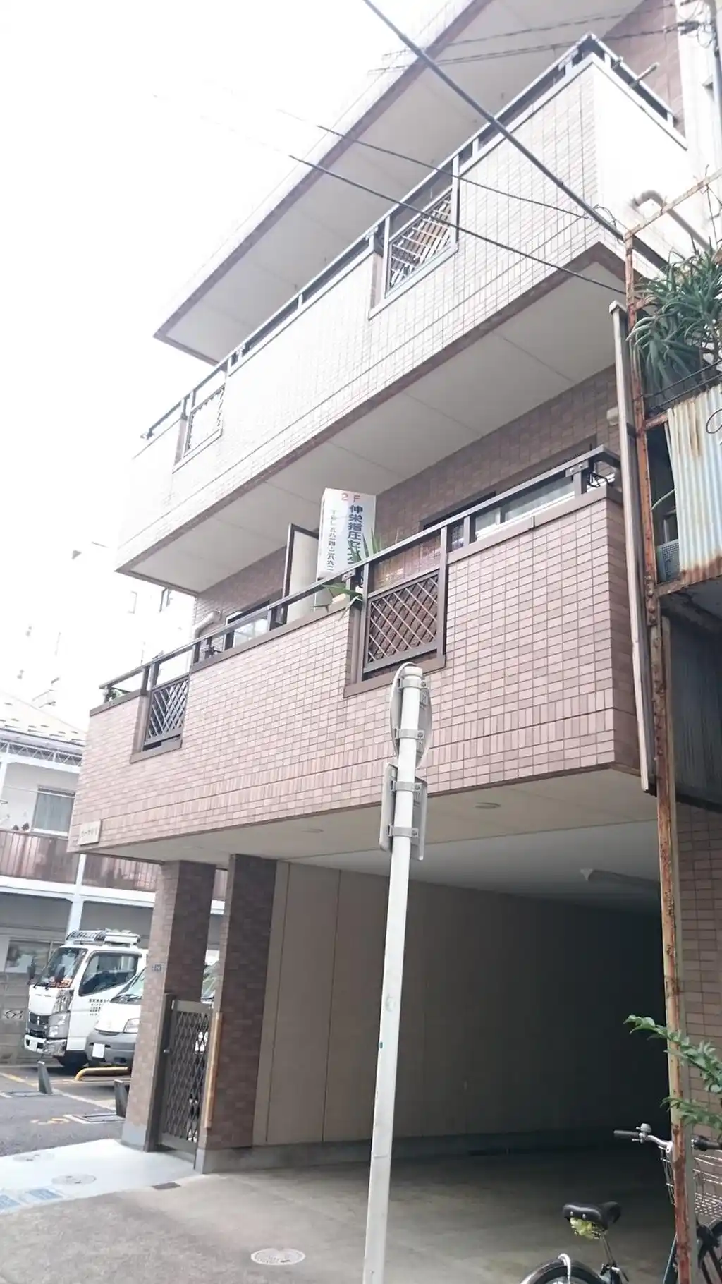 カーサ中里 外観