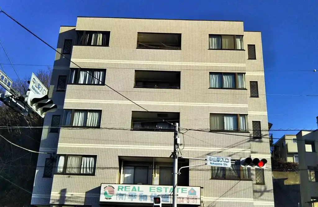 平和ビル 外観