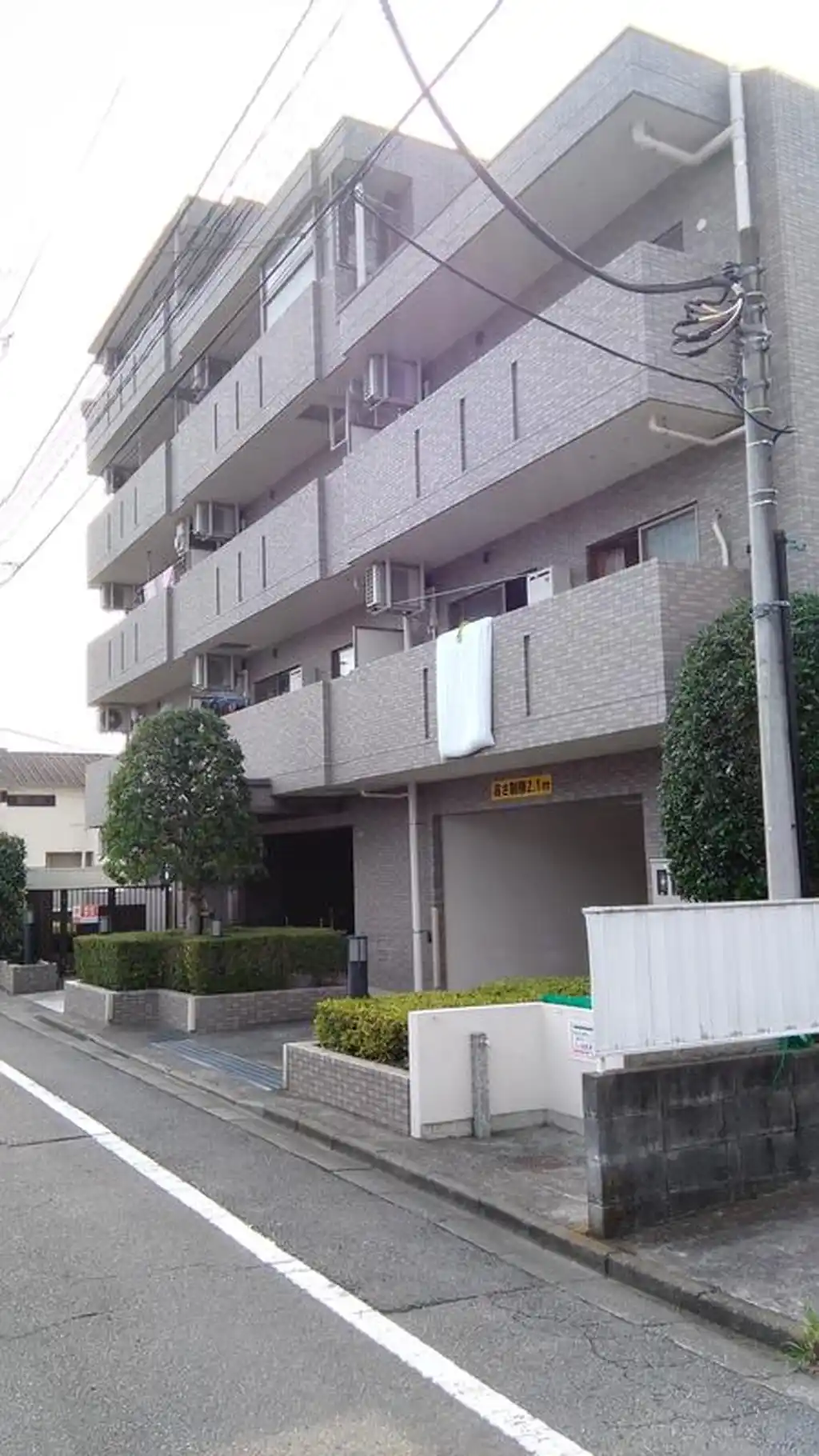 ファミーユ中町 外観