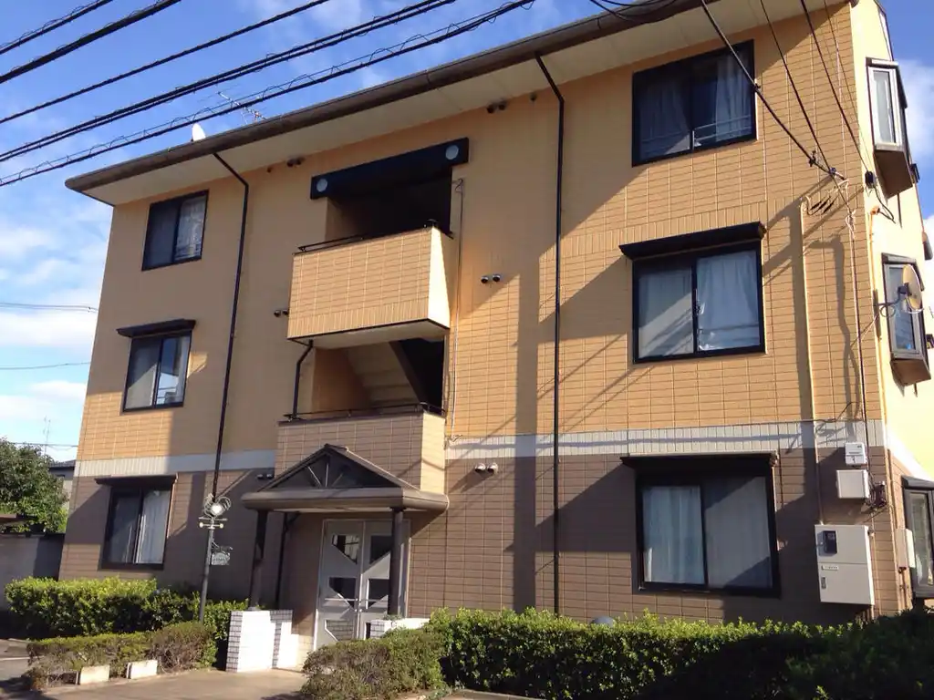 ロイヤルヒルズ 外観