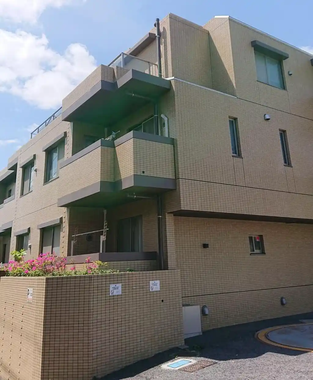 レジディア目白御留山 外観