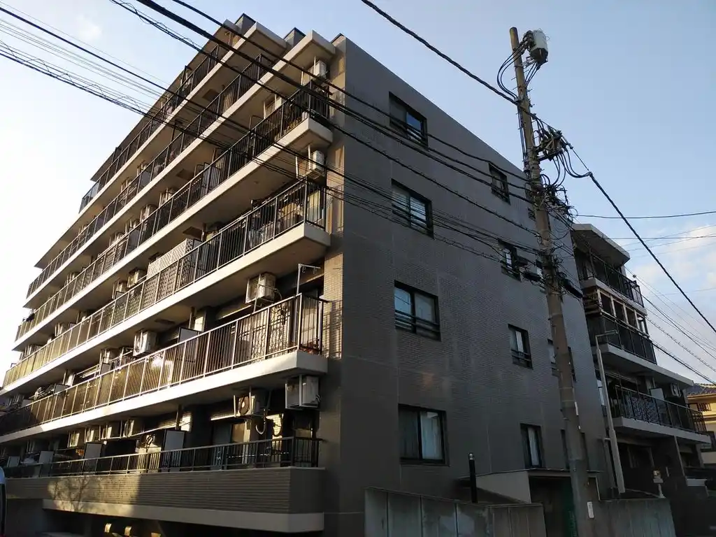 マートルコート三郷早稲田 外観