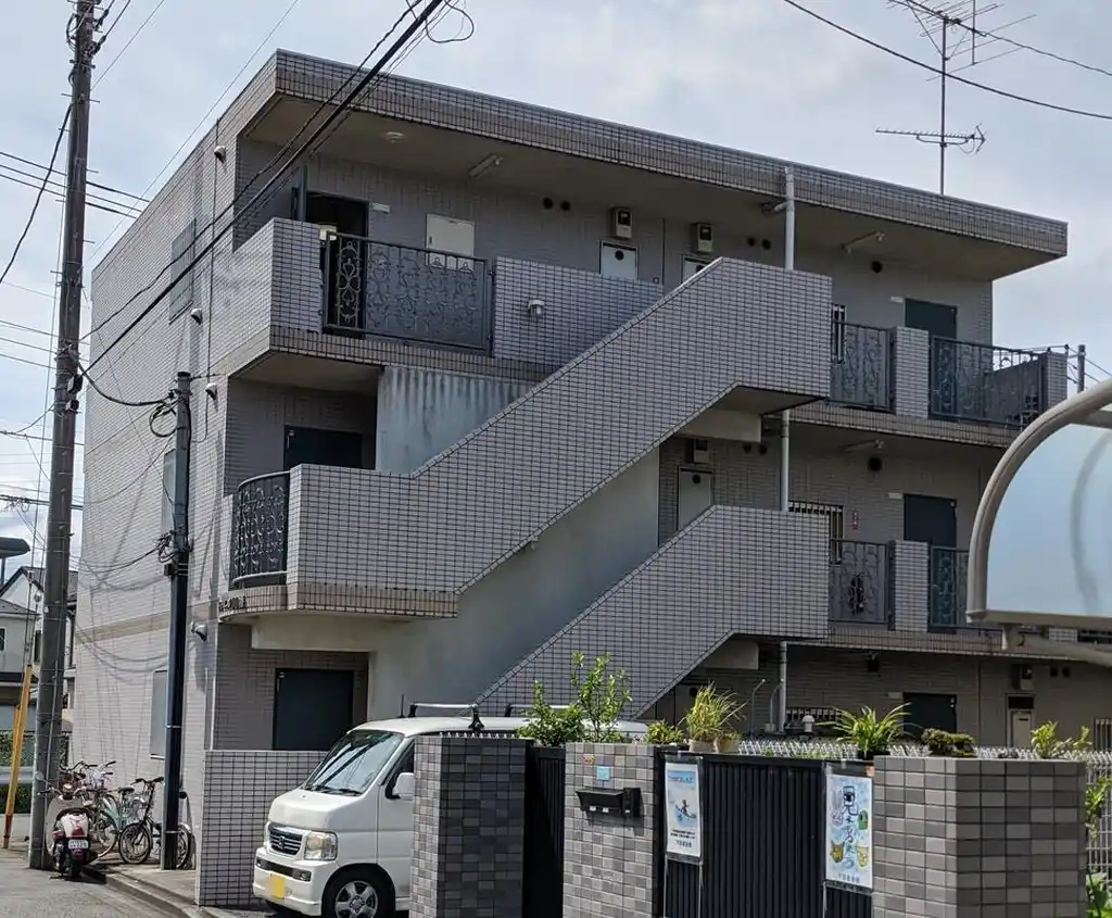 ドゥエル川幡 外観