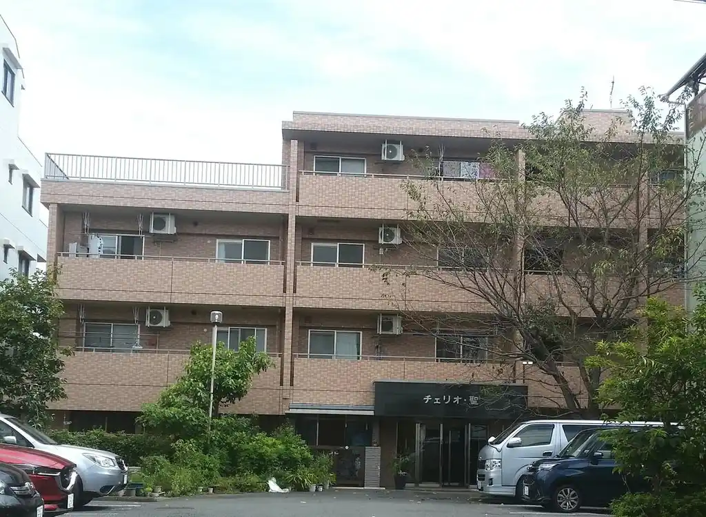 チェリオ聖 外観