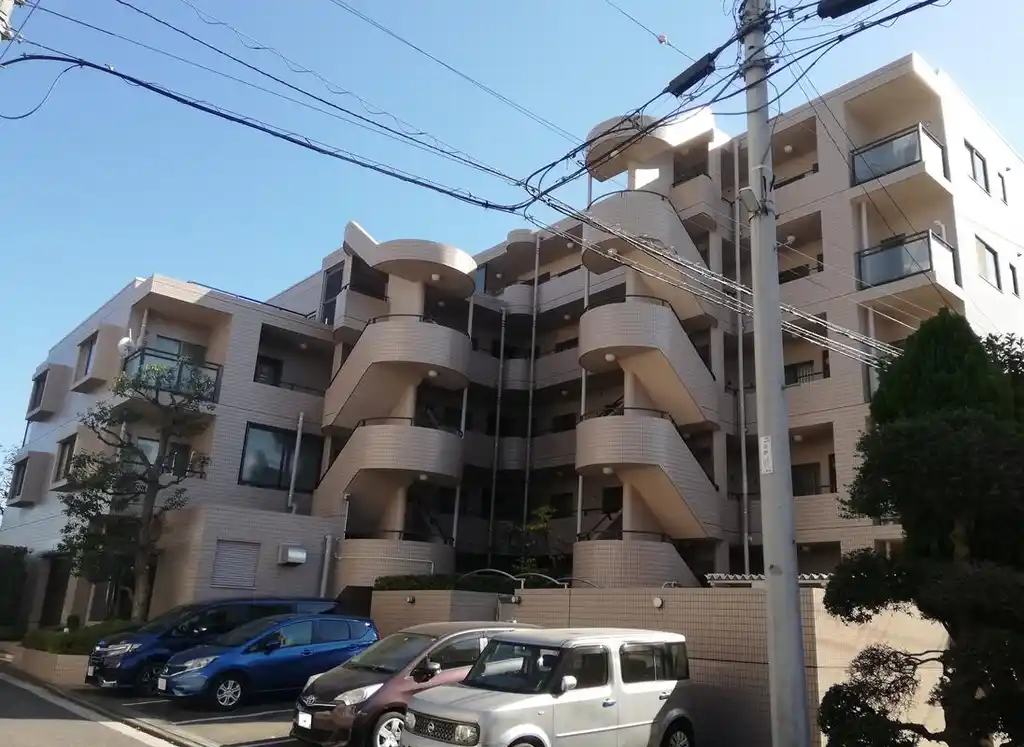 横浜鶴見ガーデンハウス 外観