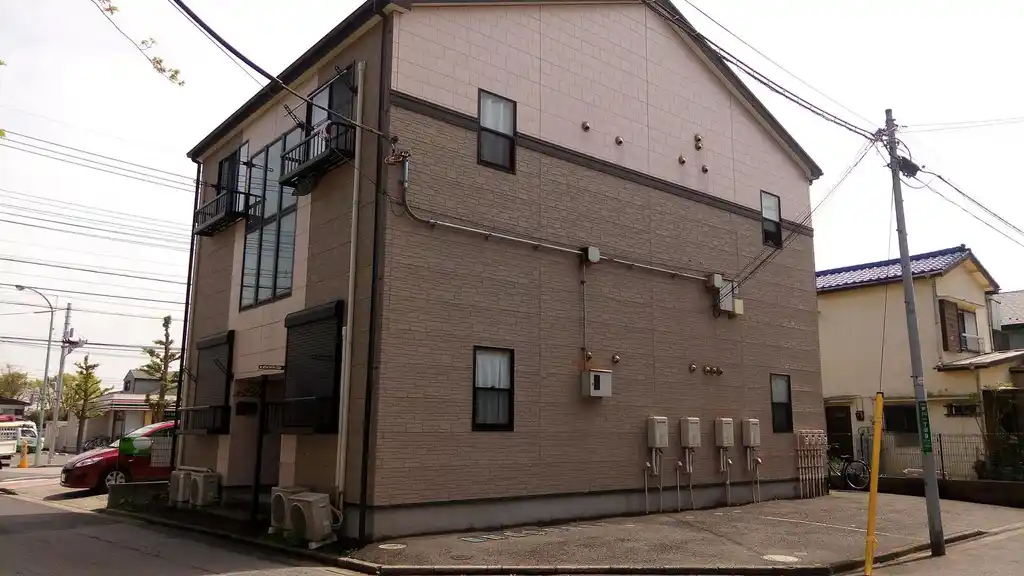林春 外観
