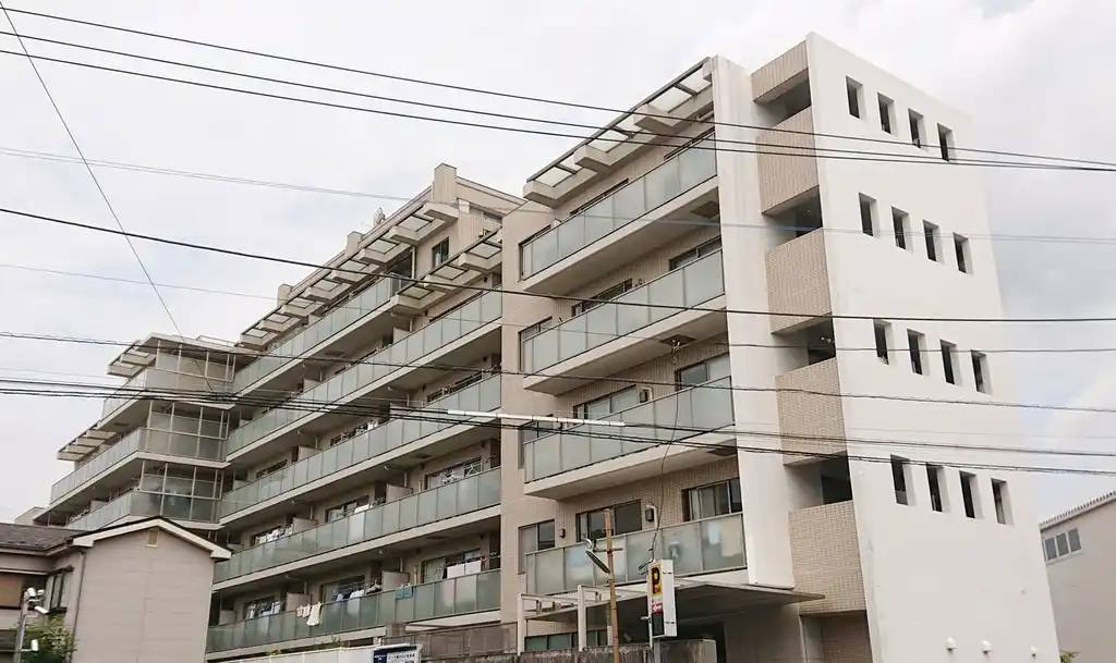 ファミール横濱・鶴ケ峰 外観