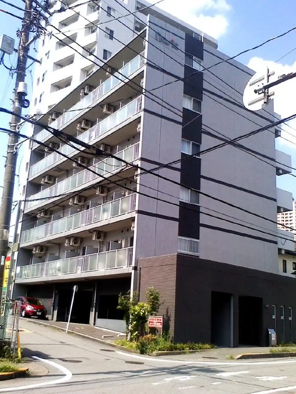 フィル・ドゥ・ボヌール橋本 外観