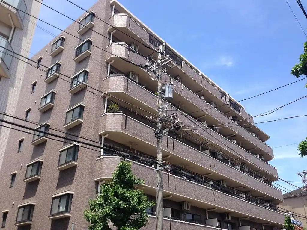ライオンズヴィアーレ三鷹さくら通り 外観