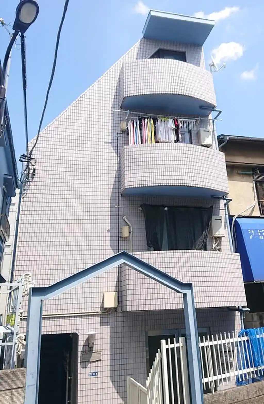 エクスクルーシブ中井パート2 外観