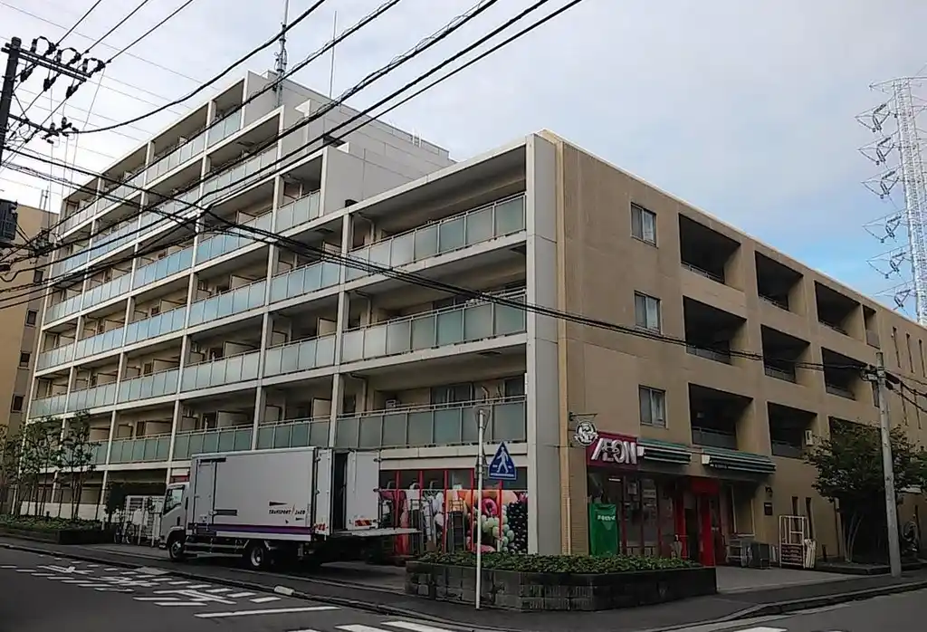 ピエス綱島イーストウイング 外観