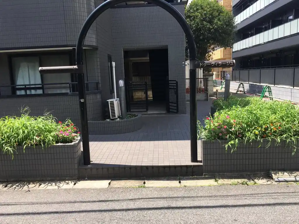 ドゥ・ヴィラージュ 外観