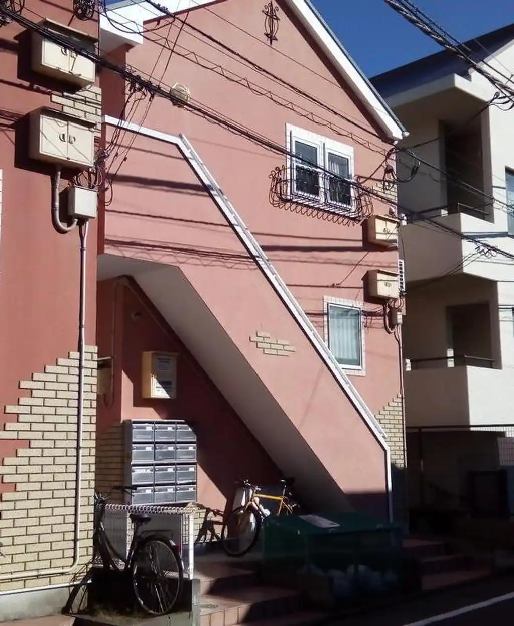 パル西橋本 外観