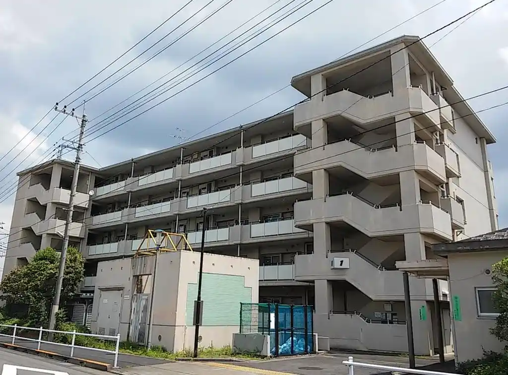 都営東村山富士見町二丁目アパート1号棟 外観