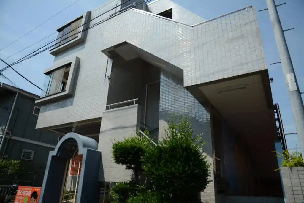 メゾン・ド・シマ 外観