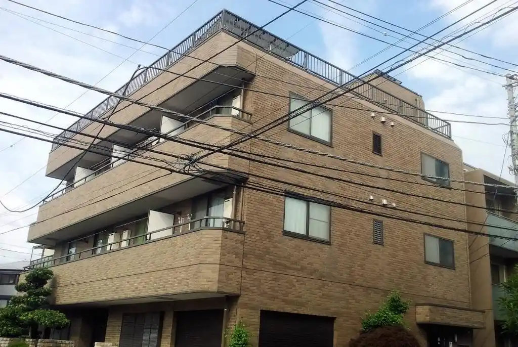 ボンヌ・ブラン 外観