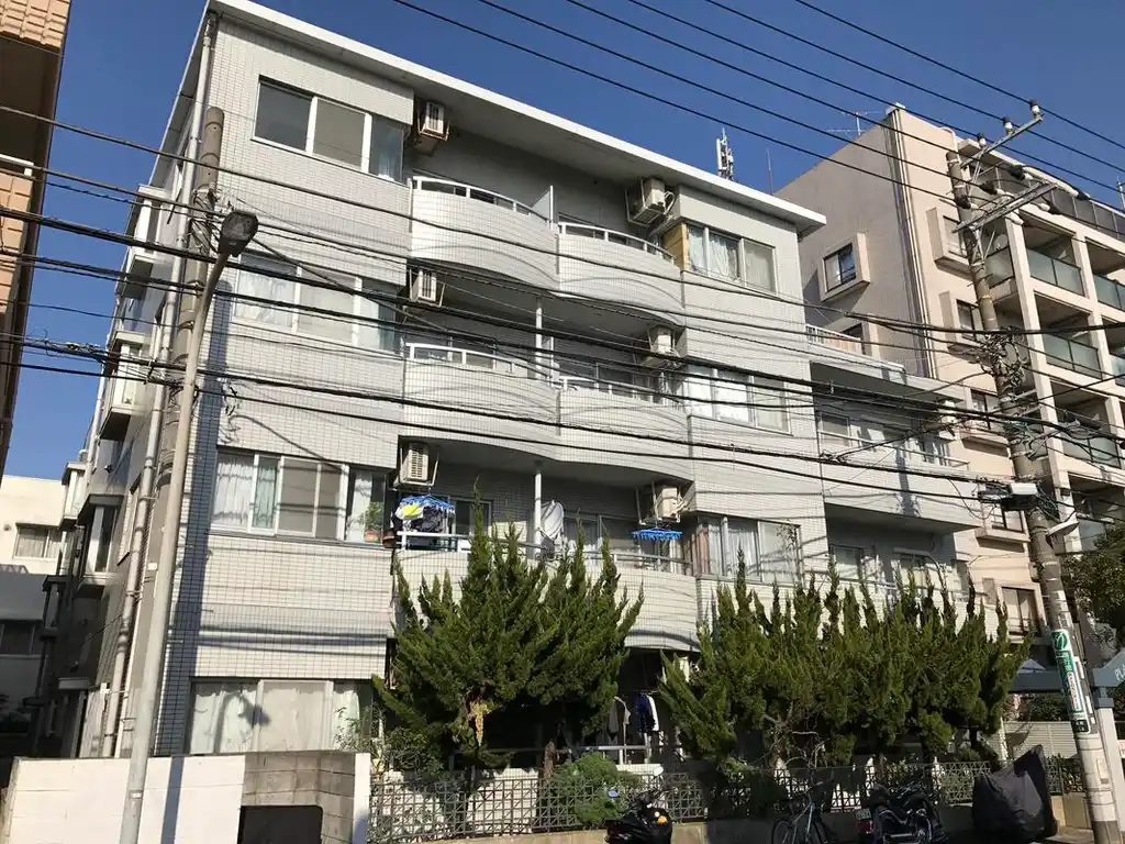 プラシードヒルズ 外観