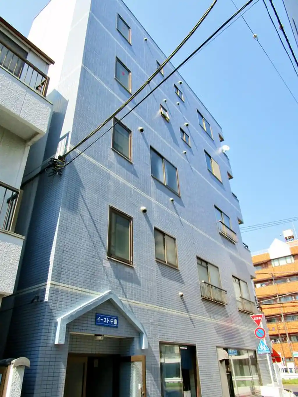 イースト中島 外観