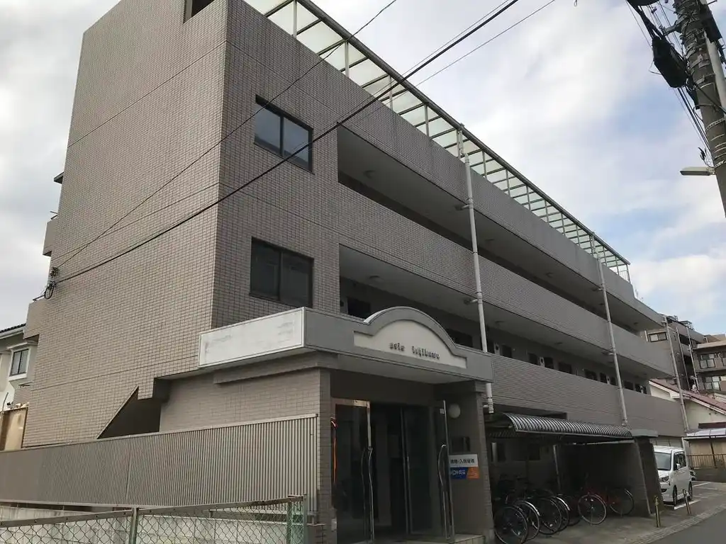 アクシス市川 外観
