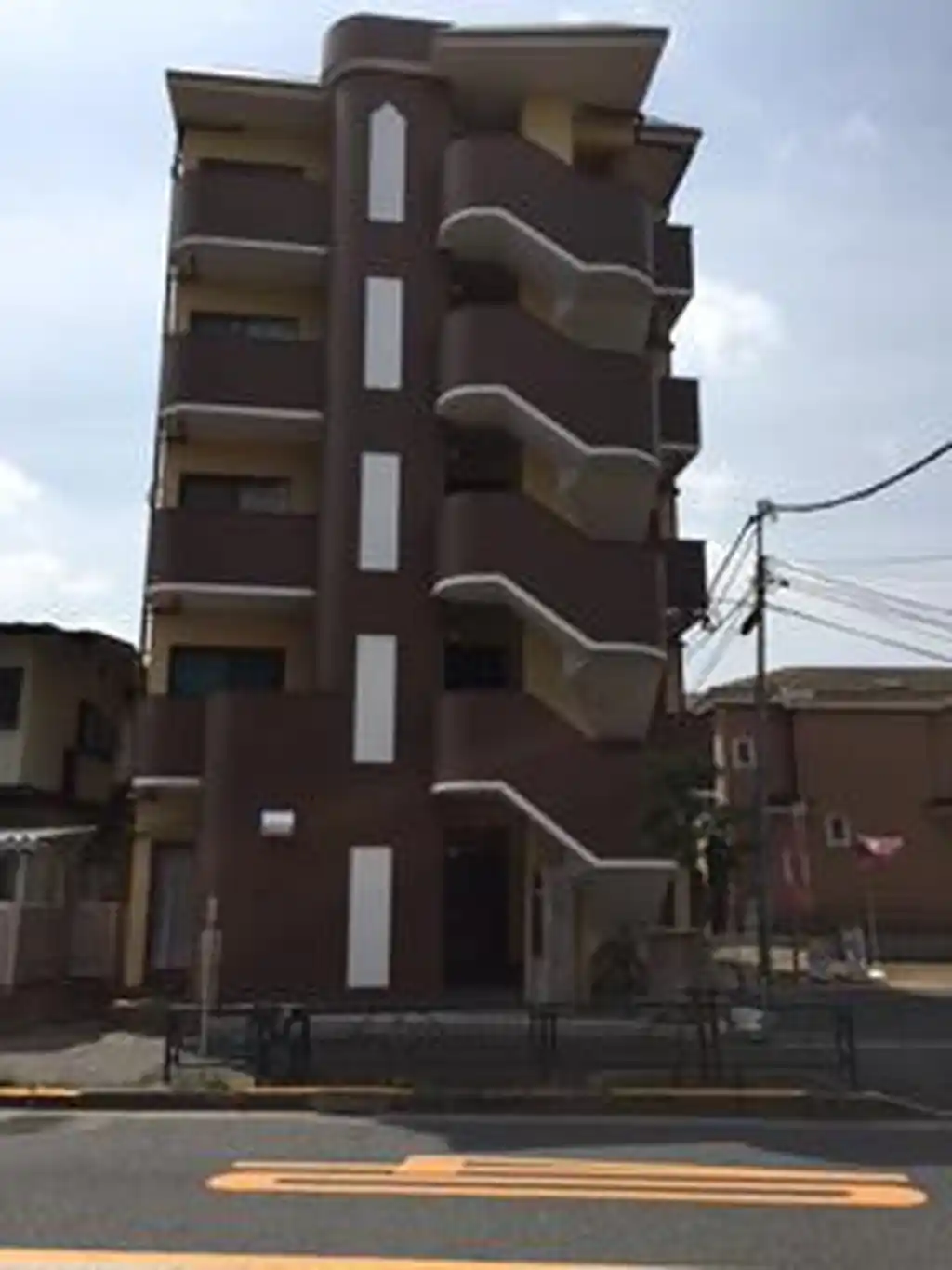 ウイングヒルズ 外観