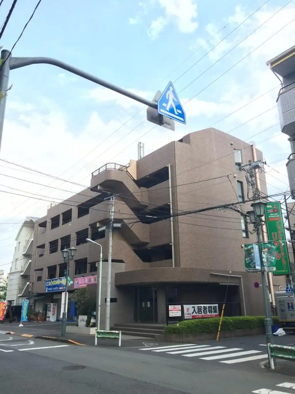 エンドレス多摩平 外観