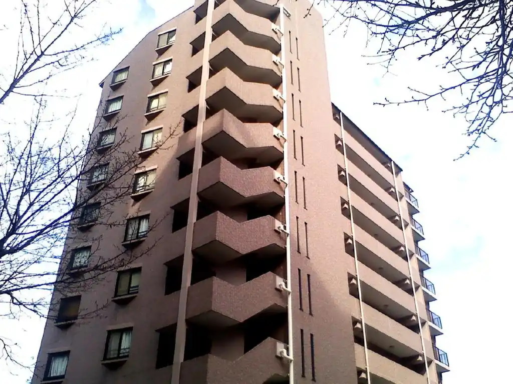 ワイズ新横浜 外観