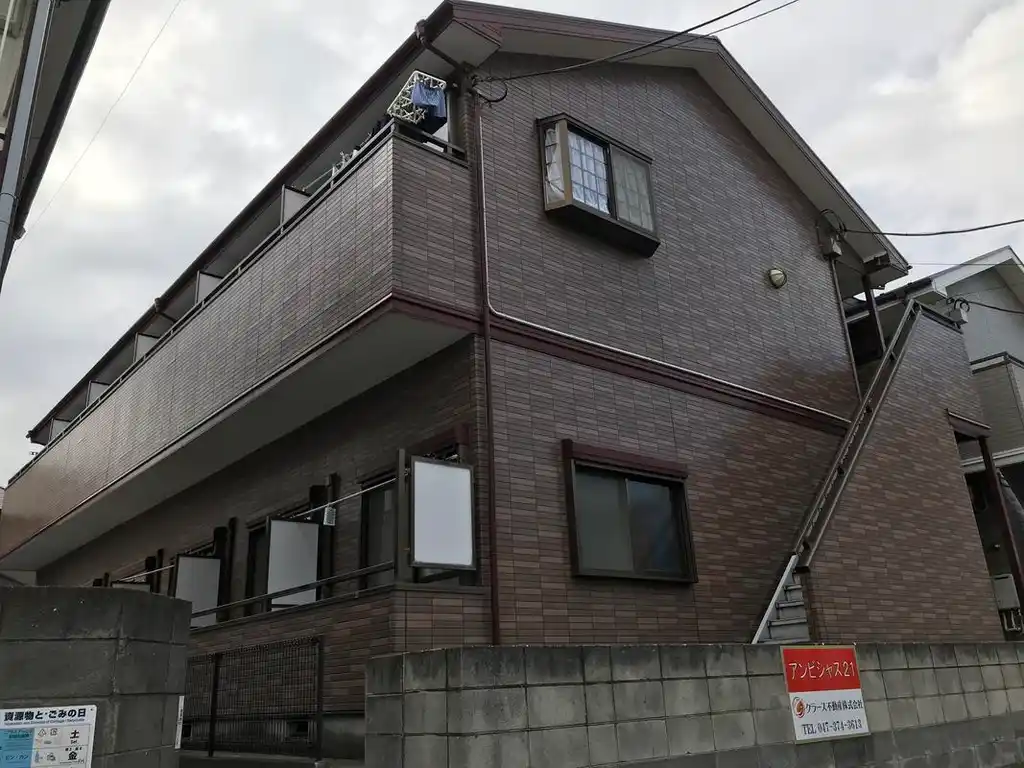 アンビシャス21 外観