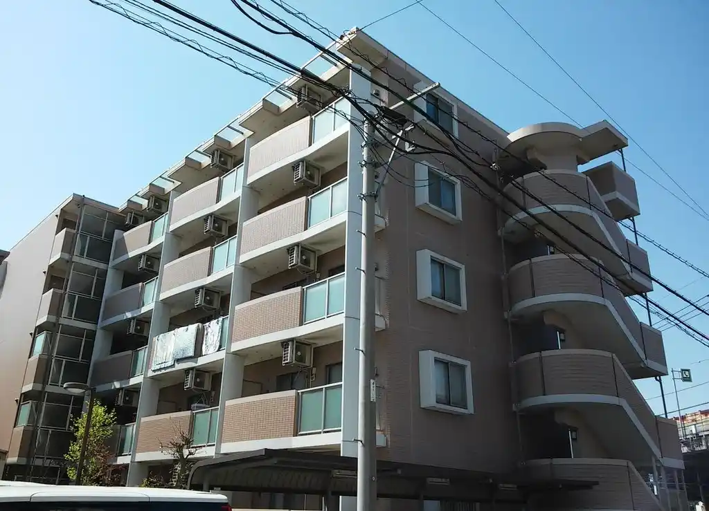 シャンポール新城弐番館 外観