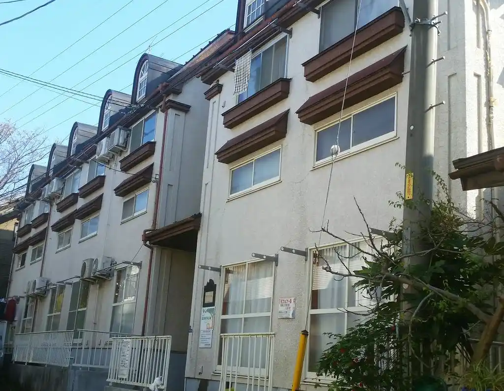 ホワイトハウス2 外観