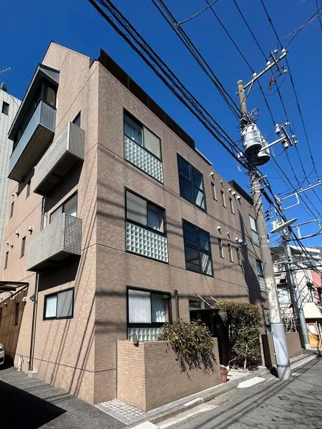 URBANE 外観