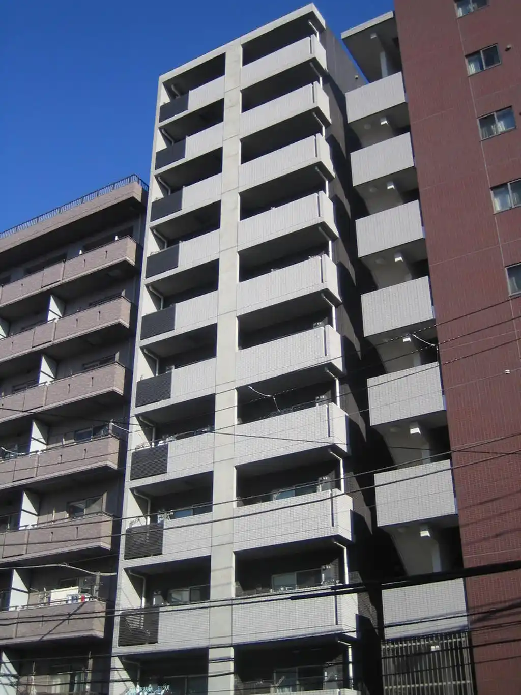 メイクスデザイン横浜阪東橋 外観