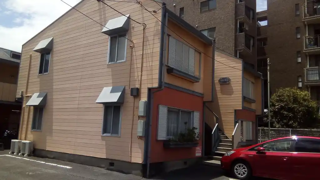 シャルル中央 外観