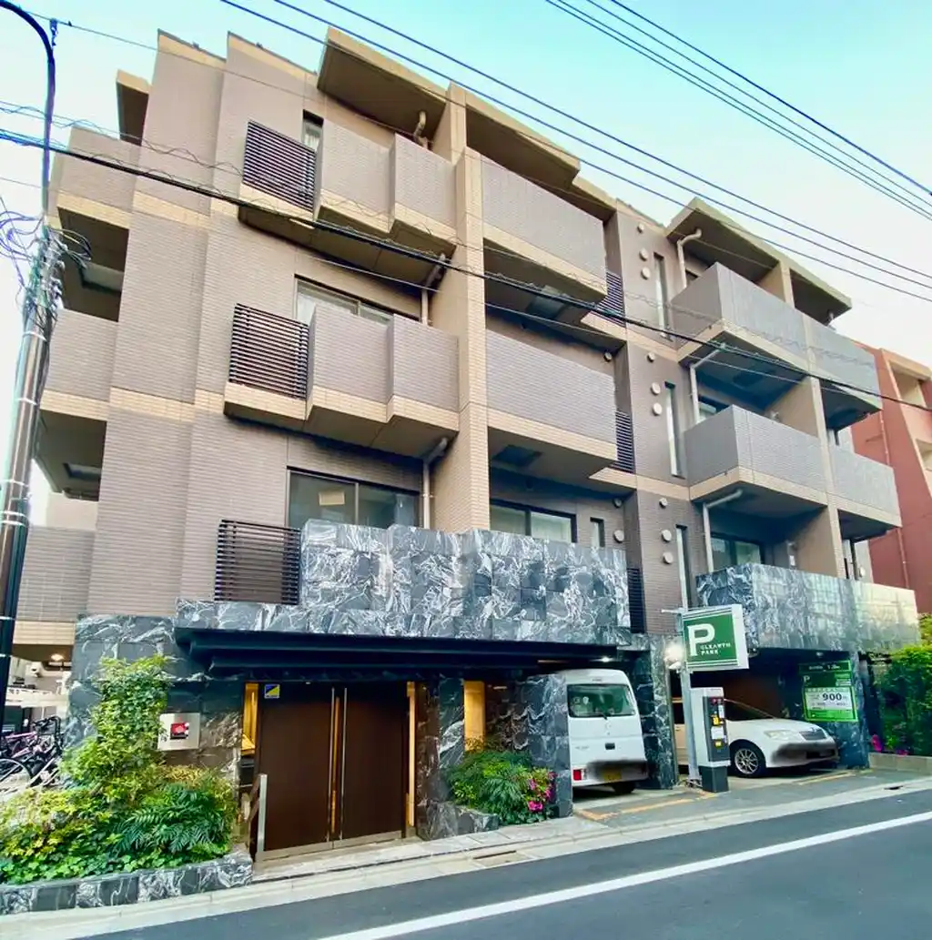 コンシェリア駒沢THE RESIDENCE 外観