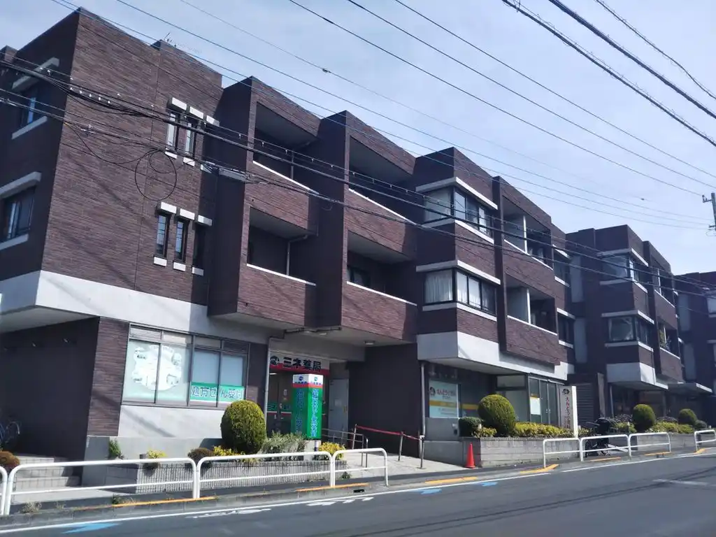 クールセリシエ 外観