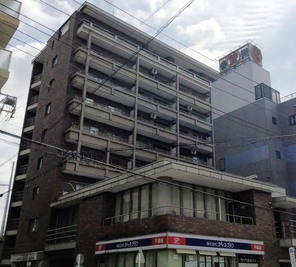 ウエストバレー 外観