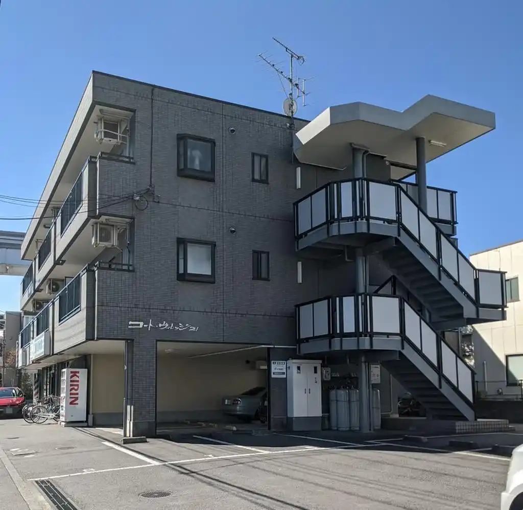 コート・ヴィレッジ21 外観