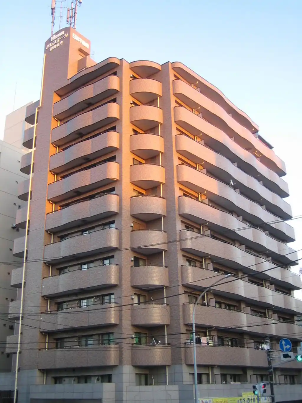 日神パレステージ伊勢佐木 外観