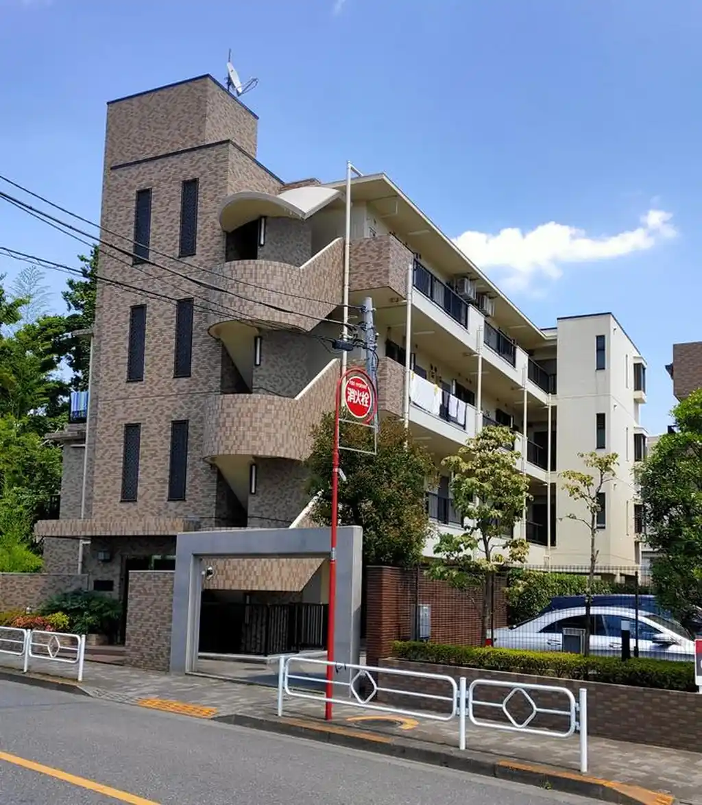 ブロードマンション 外観