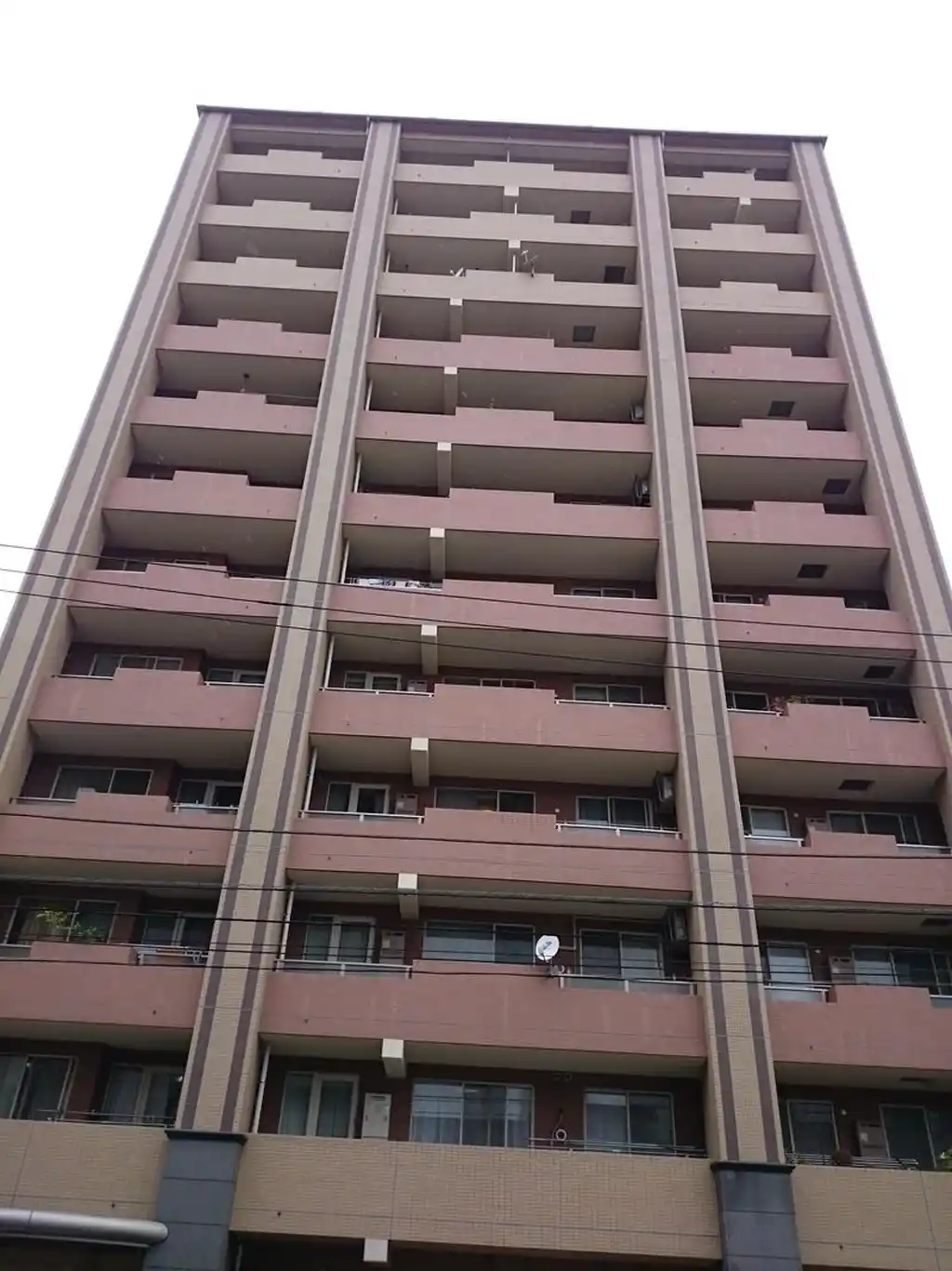 ヴェルビュ本所 外観