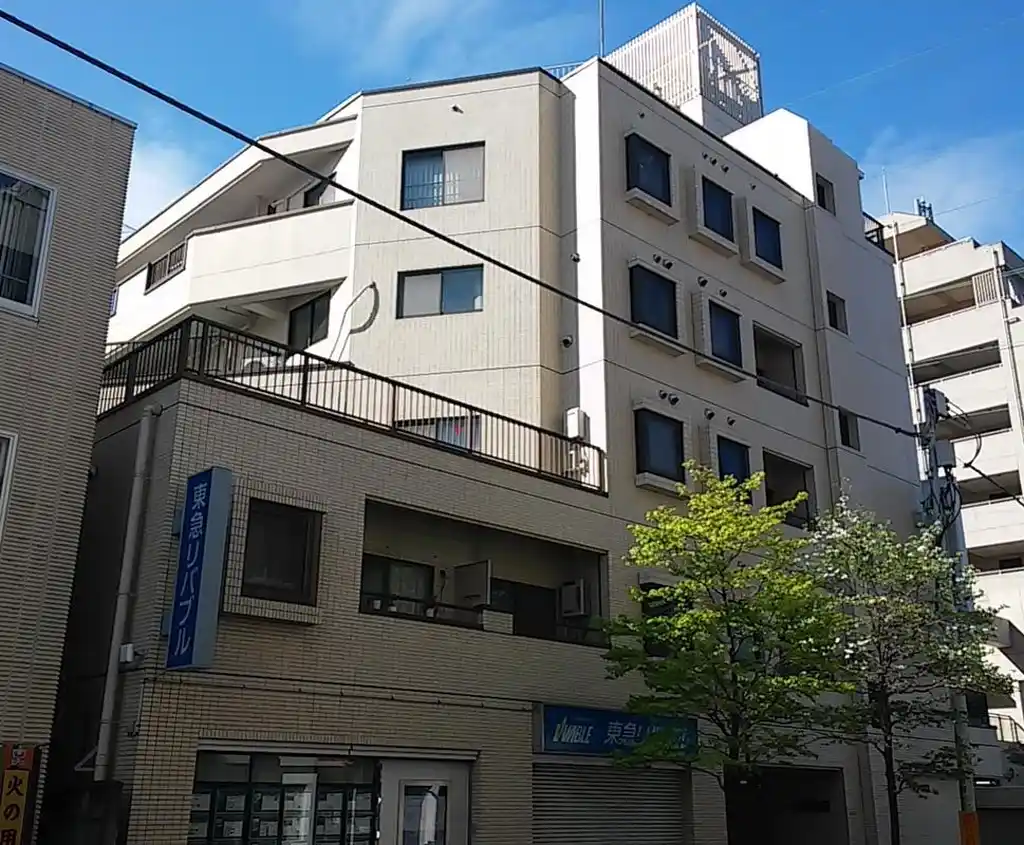 パールハウス服部 外観