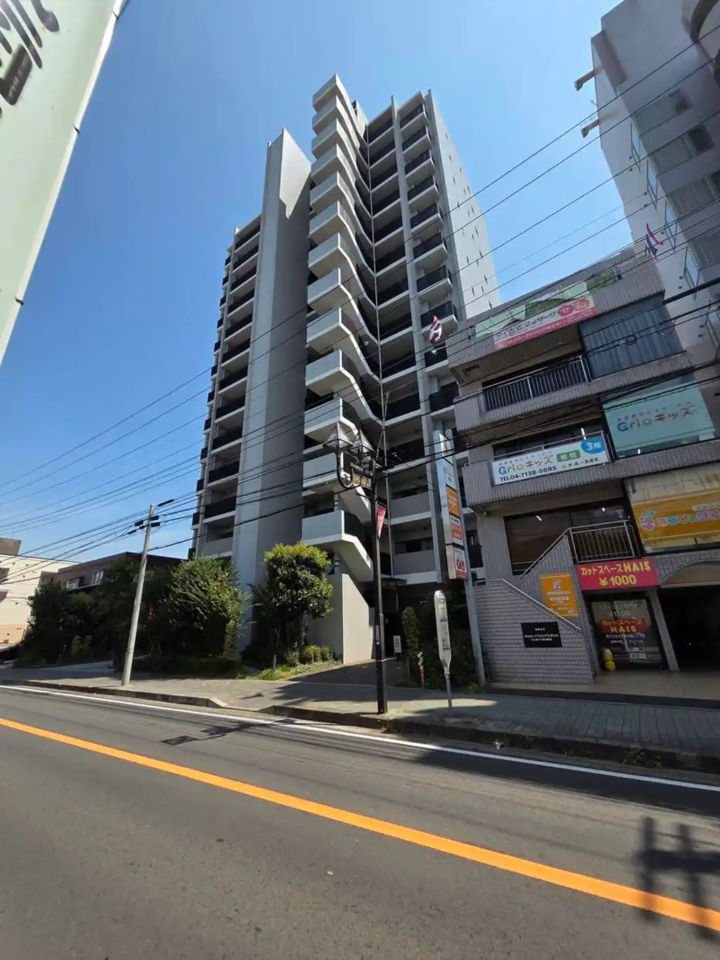 ウエリス柏 外観