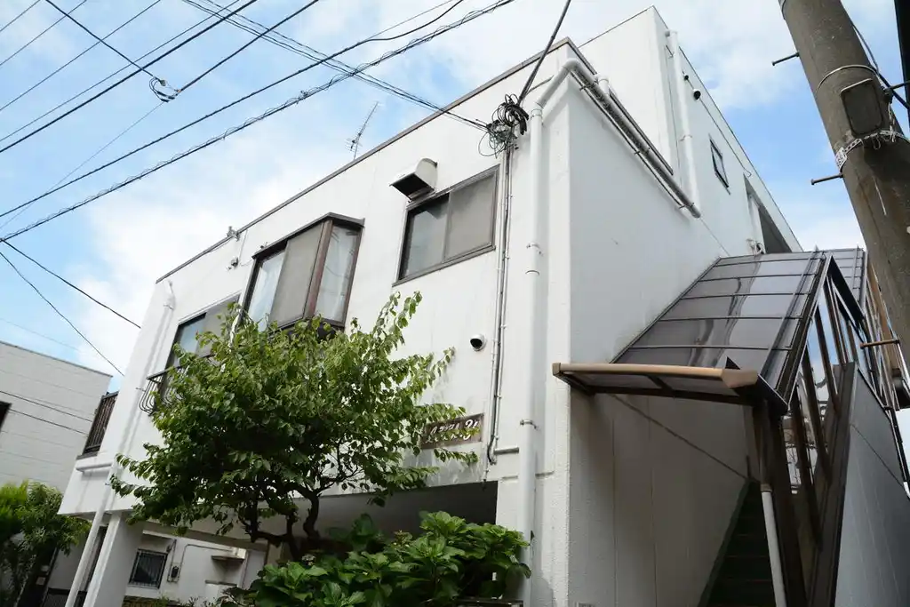 ラックワイ 外観